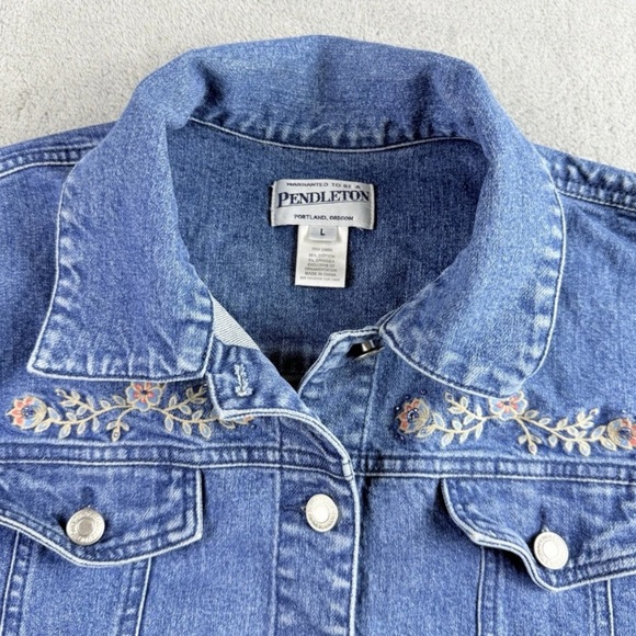 Pendleton Denim Vest Womens Large Blue Embroidered Beaded Floral Cowgirl Western - Picture 7 of 16